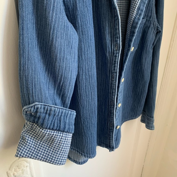 Madewell Tops - Madewell heavyweight denim shirt